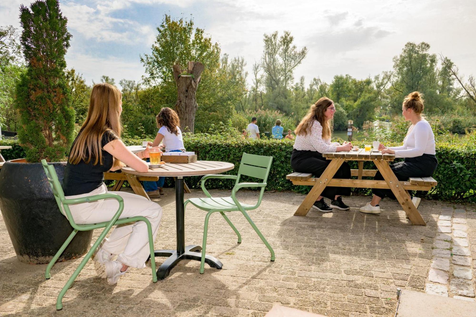 Stayokay Hostel Dordrecht - Nationaal Park De Biesbosch Exterior photo